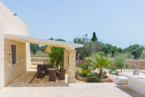 Villetta con piscina esclusiva immersa nel verde. Torre Pali - Foto 12