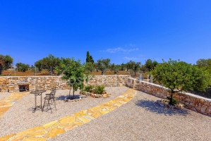Villetta con piscina esclusiva immersa nel verde. Torre Pali - Foto 9