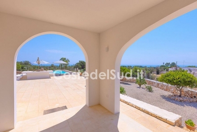 Villetta con piscina esclusiva immersa nel verde. Torre Pali - Foto 5