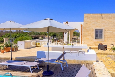 Villetta con piscina esclusiva immersa nel verde. Torre Pali - Foto 7