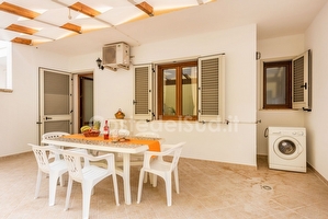 Appartamento con ampio spazio esterno centro e mare vicini. Torre Pali - Foto 14