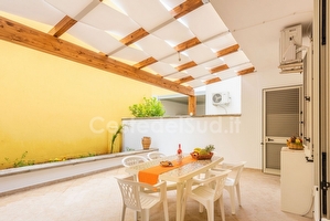 Appartamento con ampio spazio esterno centro e mare vicini. Torre Pali - Foto 15