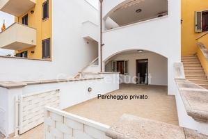 Appartamento con ampio spazio esterno centro e mare vicini. Torre Pali - Foto 4