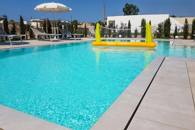 Villetta con piscina in comune