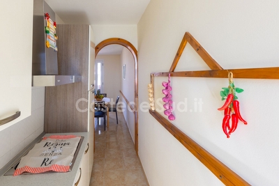 Appartamento con incantevole vista mare. Centro vicino e mare a pochi passi. Lido Marini - Foto 14