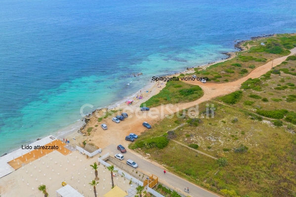 Appartamento tre camere con centro e spiagge sabbiose a piedi. Lido Marini