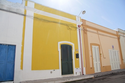 Appartamento nell'entroterra comodo e ben arredato