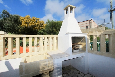 A pochi passi dal lungo mare e dalle spiagge.