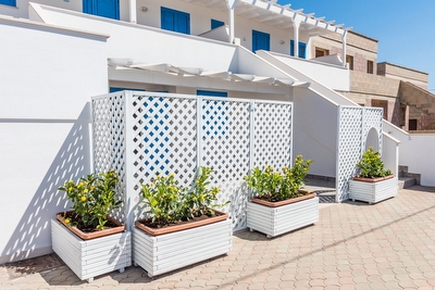 Appartamento con patio - interni ben rifiniti - comodo e centrale