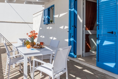 Appartamento nuovo - piano terra - centro e lidi raggiungibili a piedi