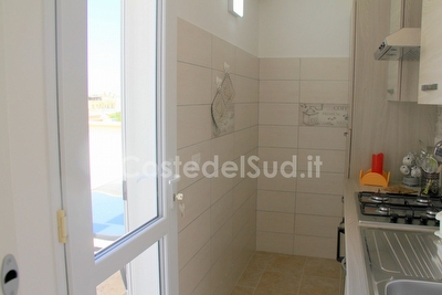 Bilocale in centro con mare vicino e ampio terrazzo. Torre San Giovanni - Foto 12