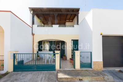 Appartamento piano terra in centro con mare vicino. Torre San Giovanni - Foto 2