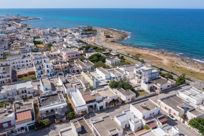 Appartamento piano terra in centro con mare vicino. Torre San Giovanni - Foto 30