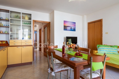 Appartamento piano terra in centro con mare vicino. Torre San Giovanni - Foto 5