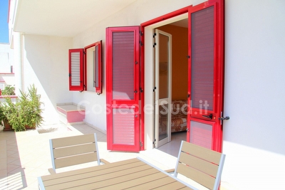 Appartamento nel centro della marina con mare e passeggio vicini. Torre San Giovanni - Foto 6