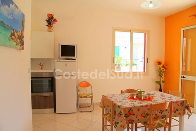 Appartamento nel centro della marina con mare e passeggio vicini. Torre San Giovanni - Foto 9