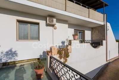 Appartamento con  mare vicino e ampi spazi esteri. Torre Pali - Foto 2