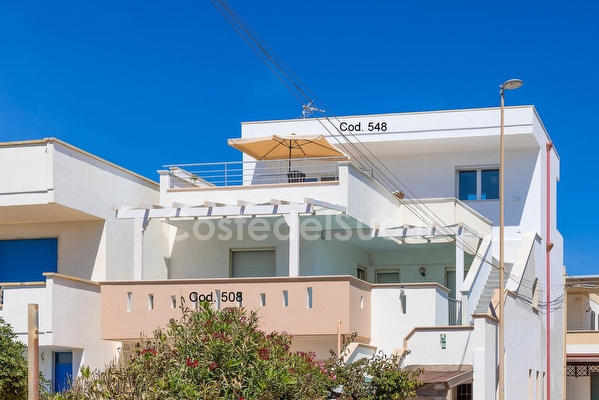 Attico nuovo vista mare con ampio spazio esterno Torre San Giovanni