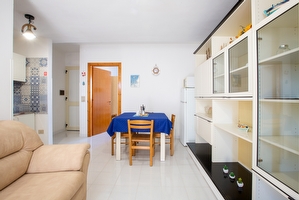 Comodo appartamento con centro e spiagge sabbiose a piedi. Torre Mozza - Foto 5