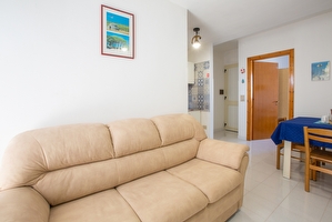 Comodo appartamento con centro e spiagge sabbiose a piedi. Torre Mozza - Foto 8