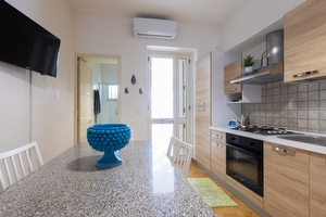 Appartamento a pochi metri dalla sabbia e dal centro. Lido Marini - Foto 6