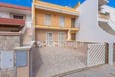 Appartamento a pochi metri dalla sabbia e dal centro. Lido Marini - Foto 4