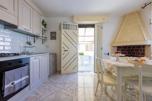 Appartamento con spazi esterni e sabbia vicinissima. Torre Mozza - Foto 9