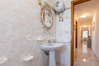 Appartamento con spazi esterni e sabbia vicinissima. Torre Mozza - Foto 28