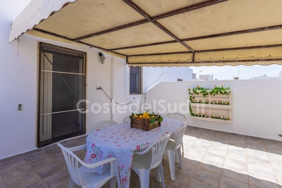 Appartamento con spazi esterni e sabbia vicinissima. Torre Mozza - Foto 7