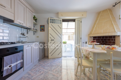 Appartamento con spazi esterni e sabbia vicinissima. Torre Mozza - Foto 9