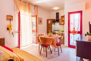 Appartamento due camere nuovo ben arredato a pochi passi dalla sabbia. Torre Mozza - Foto 11