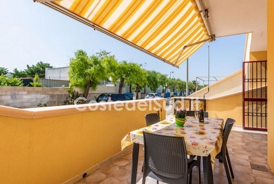 Appartamento due camere nuovo ben arredato a pochi passi dalla sabbia. Torre Mozza - Foto 3