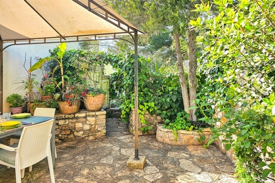 Trilocale in mini residence con vista mare