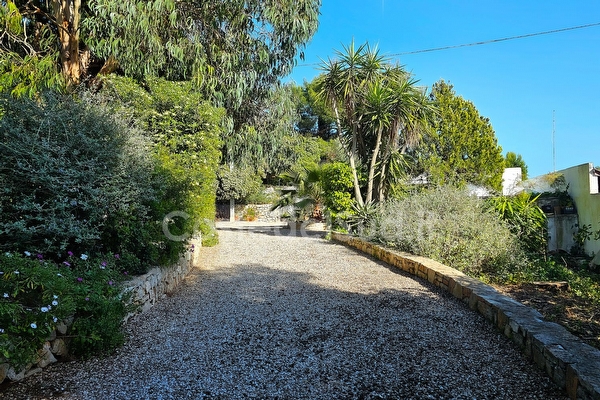 Trilocale in mini residence con vista mare