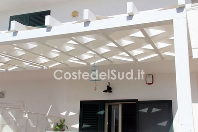 Appartamento quattro camere due bagni con mare e centro vicini. Torre San Giovanni - Foto 3