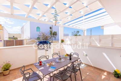 Appartamento quattro camere due bagni con mare e centro vicini. Torre San Giovanni - Foto 4