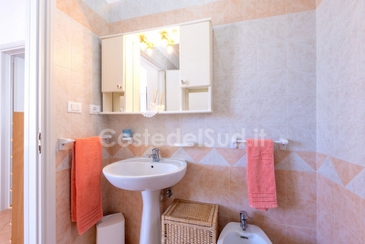 Villino indipendente fronte mare e ampi spazi esterni. Santa Maria di Leuca - Foto 25