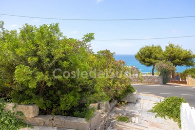 Villino indipendente fronte mare e ampi spazi esterni. Santa Maria di Leuca - Foto 5