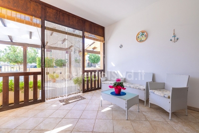 Ampi spazi esterni parcheggio privato mare e passeggio a piedi. Torre Pali - Foto 3