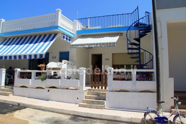 Appartamento spazioso con mare e centro vicini.