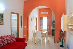 Appartamento con mare di sabbia passeggio e negozi a piedi. Torre Mozza - Foto 12