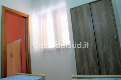 Appartamento con mare di sabbia passeggio e negozi a piedi. Torre Mozza - Foto 25