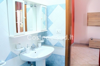 Appartamento con mare di sabbia passeggio e negozi a piedi. Torre Mozza - Foto 29