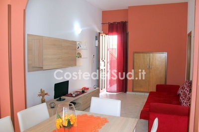 Appartamento con mare di sabbia passeggio e negozi a piedi. Torre Mozza - Foto 7