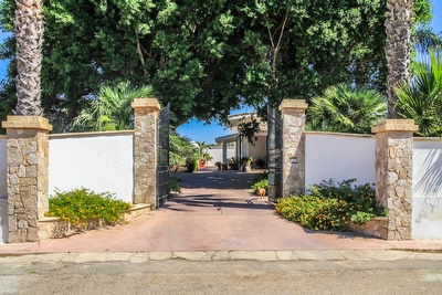 Dependance con giardino a pochi minuti dalle spiagge di Gallipoli