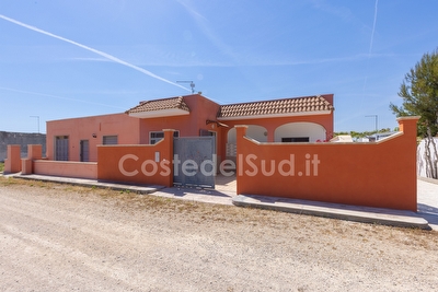 Casa vacanza a pochi passi dal mare Torre Lapillo - Foto principale