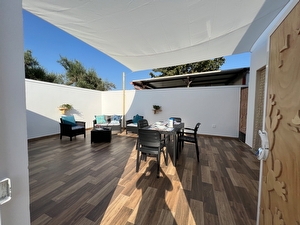 Casa indipendente con spazi esterni e mare vicino Torre Lapillo - Foto 3