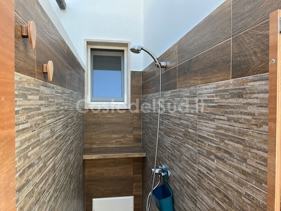 Casa indipendente con spazi esterni e mare vicino Torre Lapillo - Foto 11