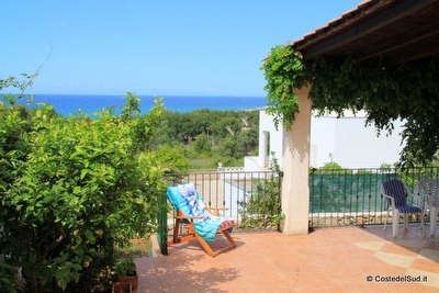 Villino fonte mare, ampi spazi, vista panoramica. Torre San Gregorio - Foto 7