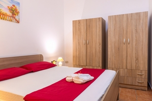 Appartamento con spazio esterno e con mare di sabbia a piedi. Lido Marini - Foto 15